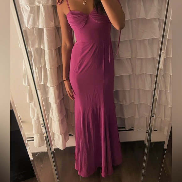 fame and partners gown in purple - Picture 2 of 4
